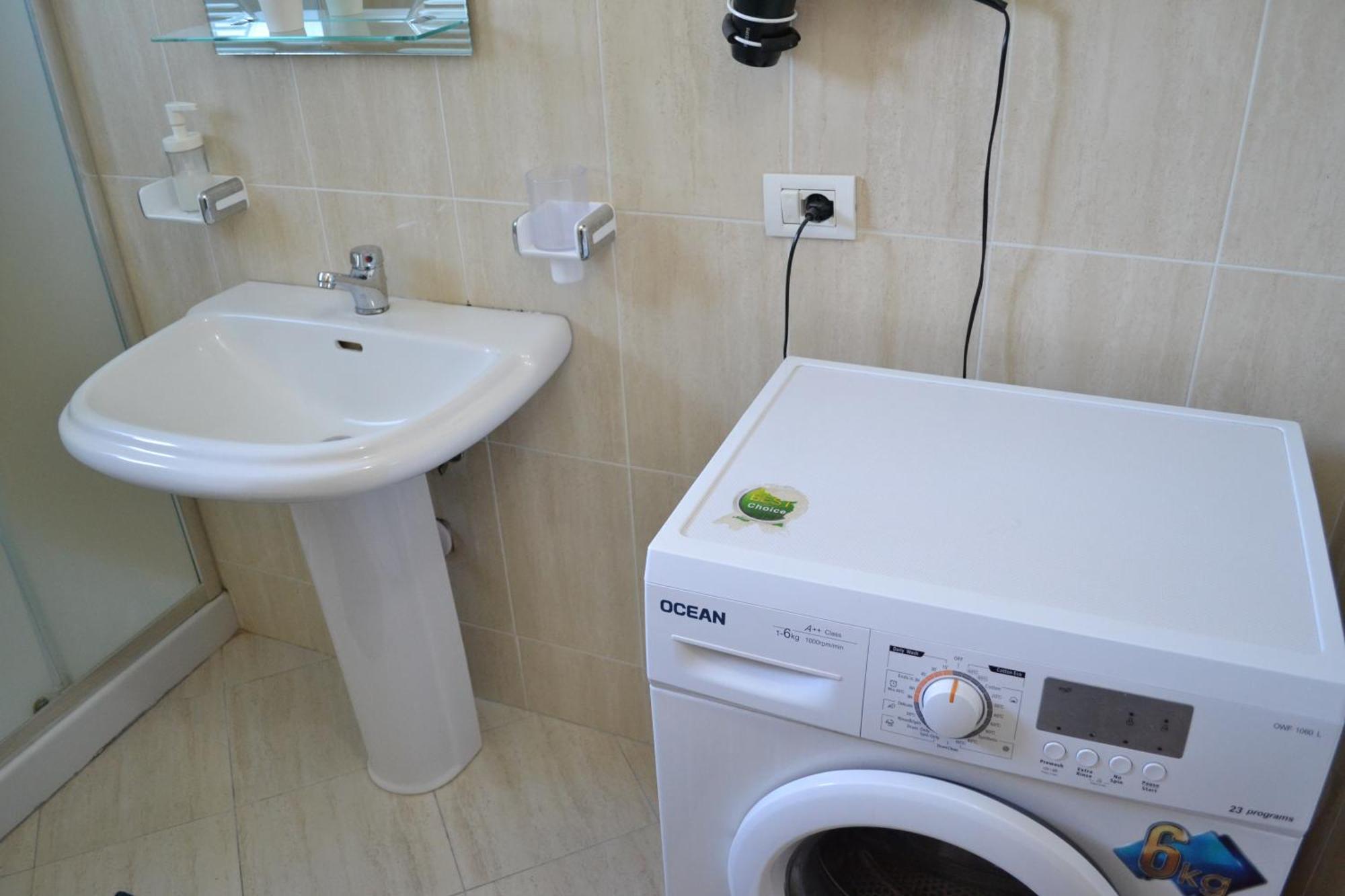 Seaview Penthouse Terrace & Garage Apartment Vlore Ngoại thất bức ảnh