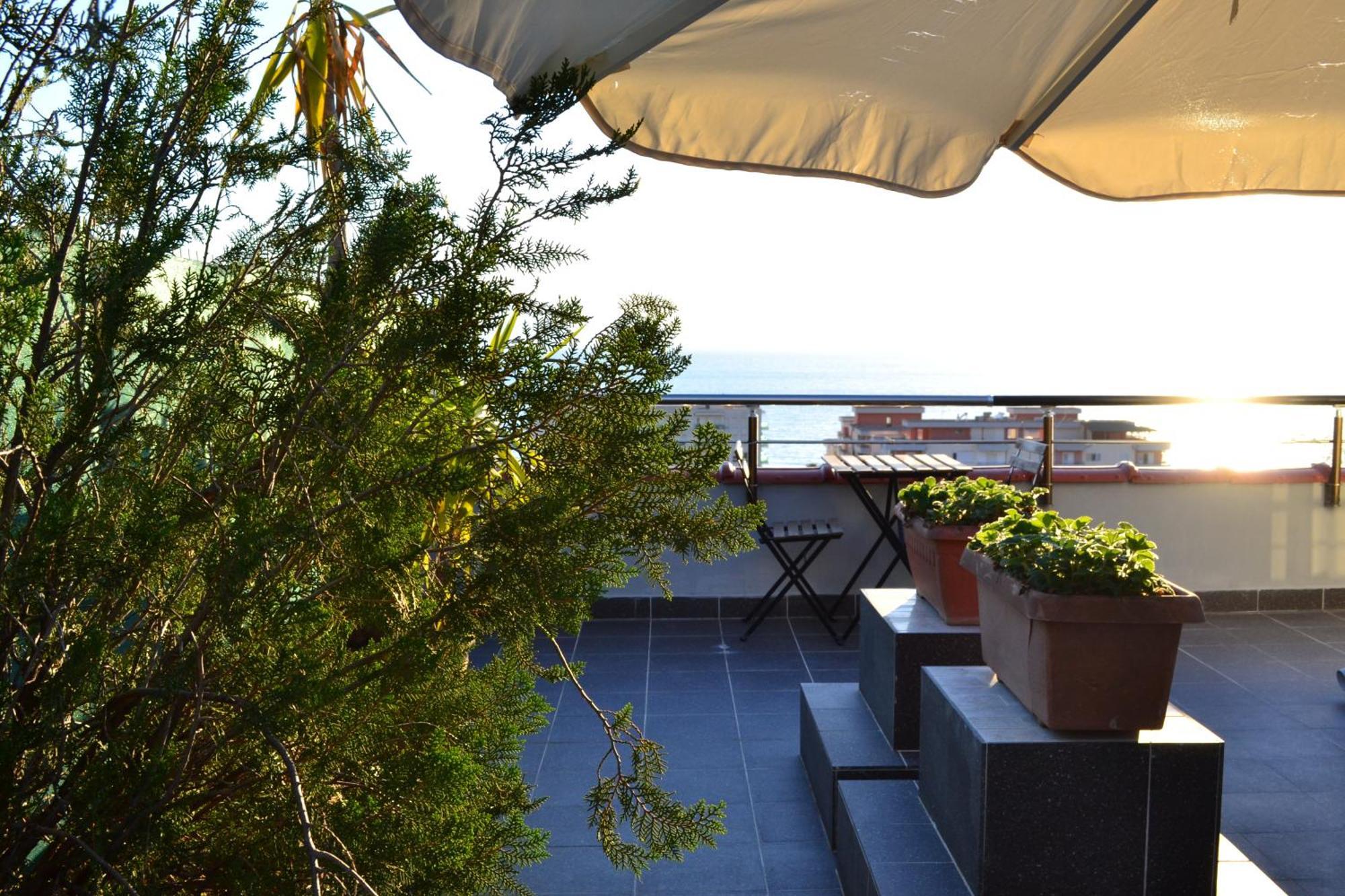 Seaview Penthouse Terrace & Garage Apartment Vlore Ngoại thất bức ảnh